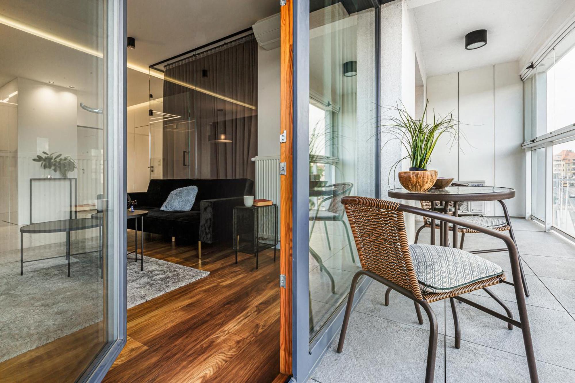 Apartment Luksusowy Z Parkingiem I Klimatyzacja W Samym Centrum Wroclawia Wroclaw