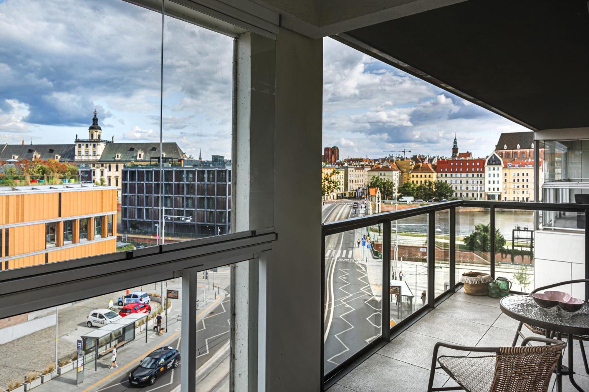 Luksusowy Z Parkingiem I Klimatyzacja W Samym Centrum Wroclawia